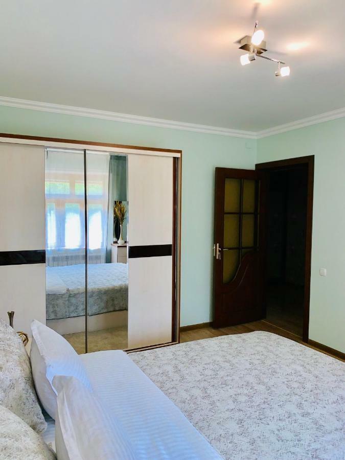 Samarkand Apartment Екстериор снимка